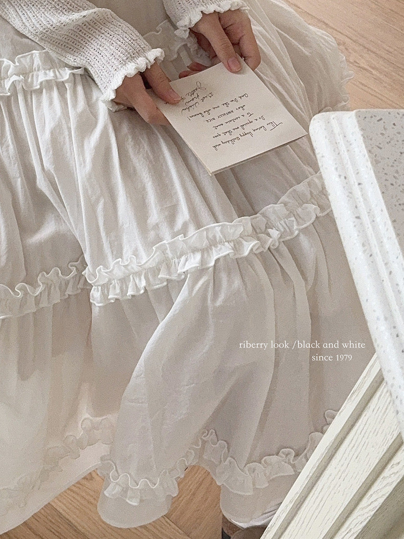 Get trendy with Angel voice midi skirt - available at Peiliee Shop. Grab yours for $24.80 today!