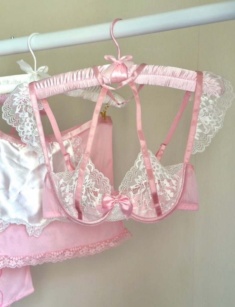 Get trendy with Cutie Pie Sweetheart Maid Lingerie Set -  available at Peiliee Shop. Grab yours for $23 today!