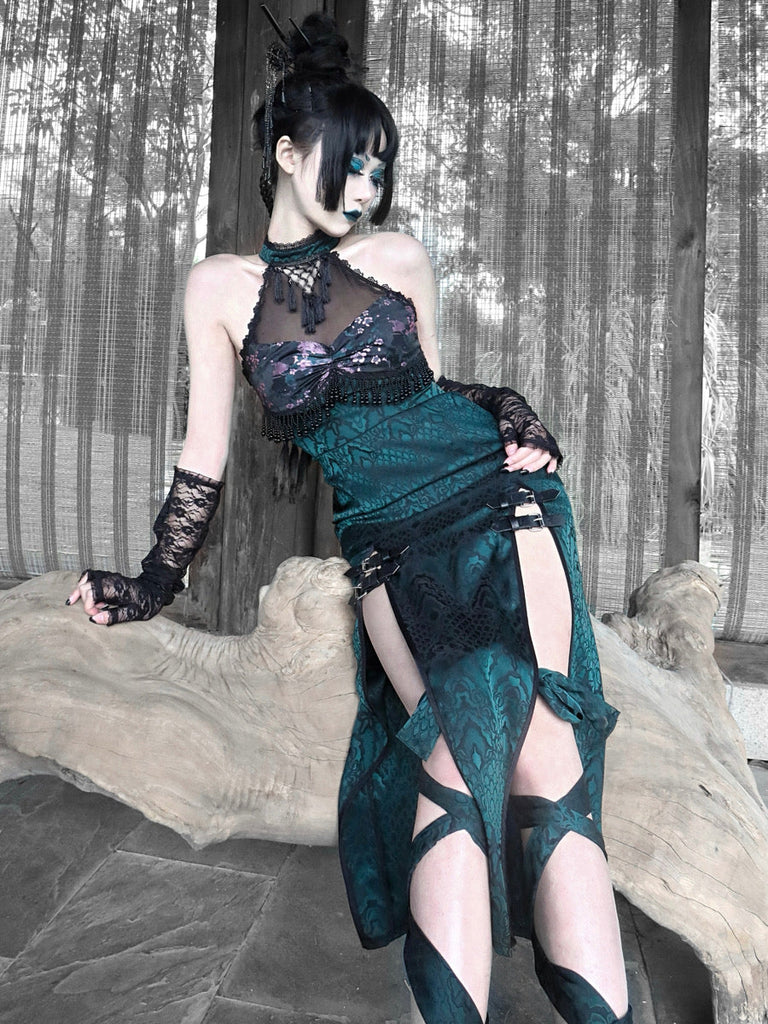 Get trendy with Evil Snake Qipao Style Slit Dress - Dresses available at Peiliee Shop. Grab yours for $59.90 today!