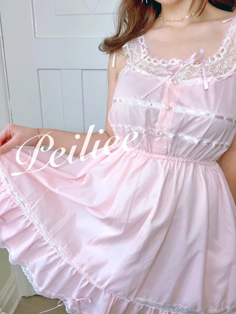 Get trendy with [Peiliee Design] Rose Garden Dress -  available at Peiliee Shop. Grab yours for $55 today!