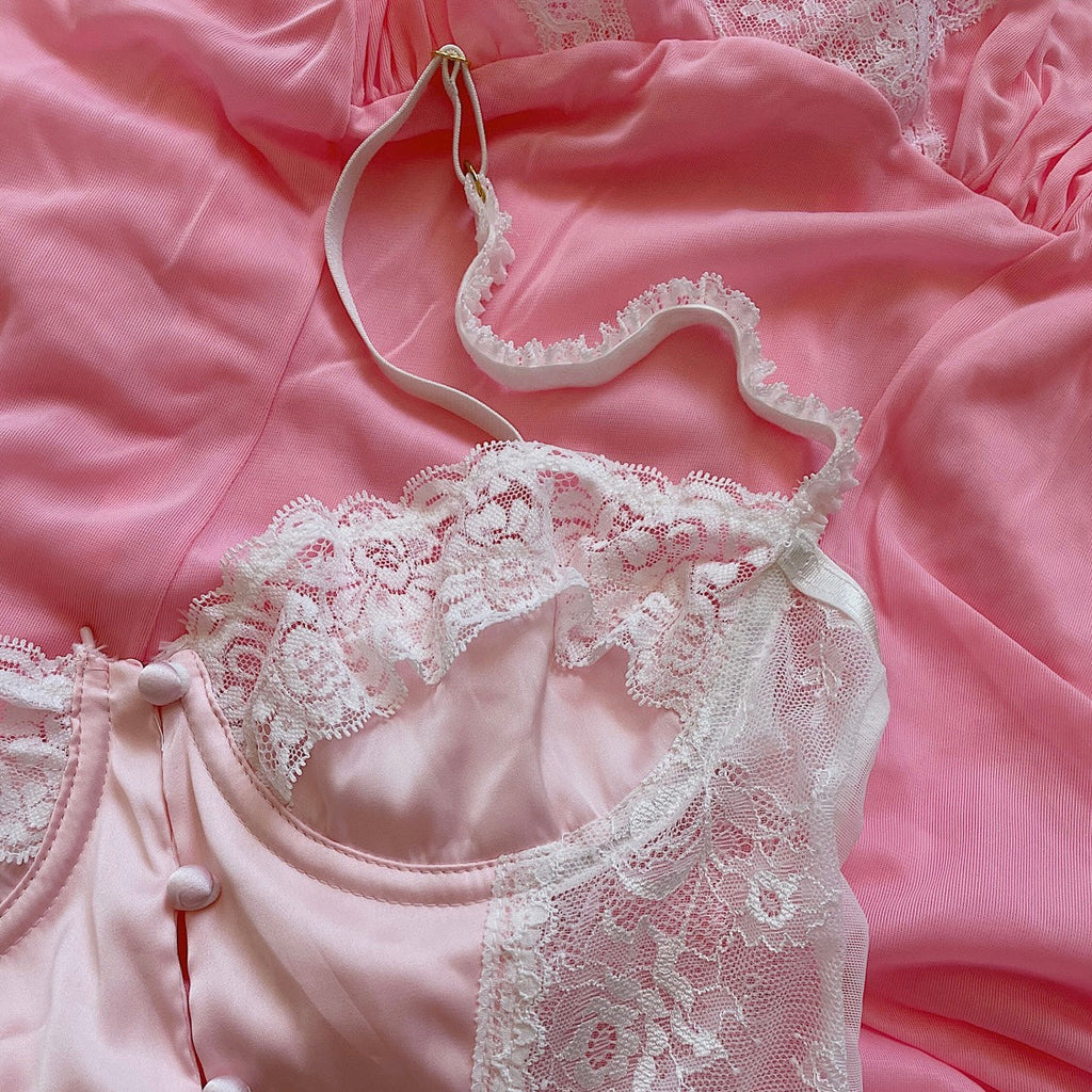 Get trendy with [Basic] Rosey Sweetheart lace bodysuit - Lingerie available at Peiliee Shop. Grab yours for $18 today!