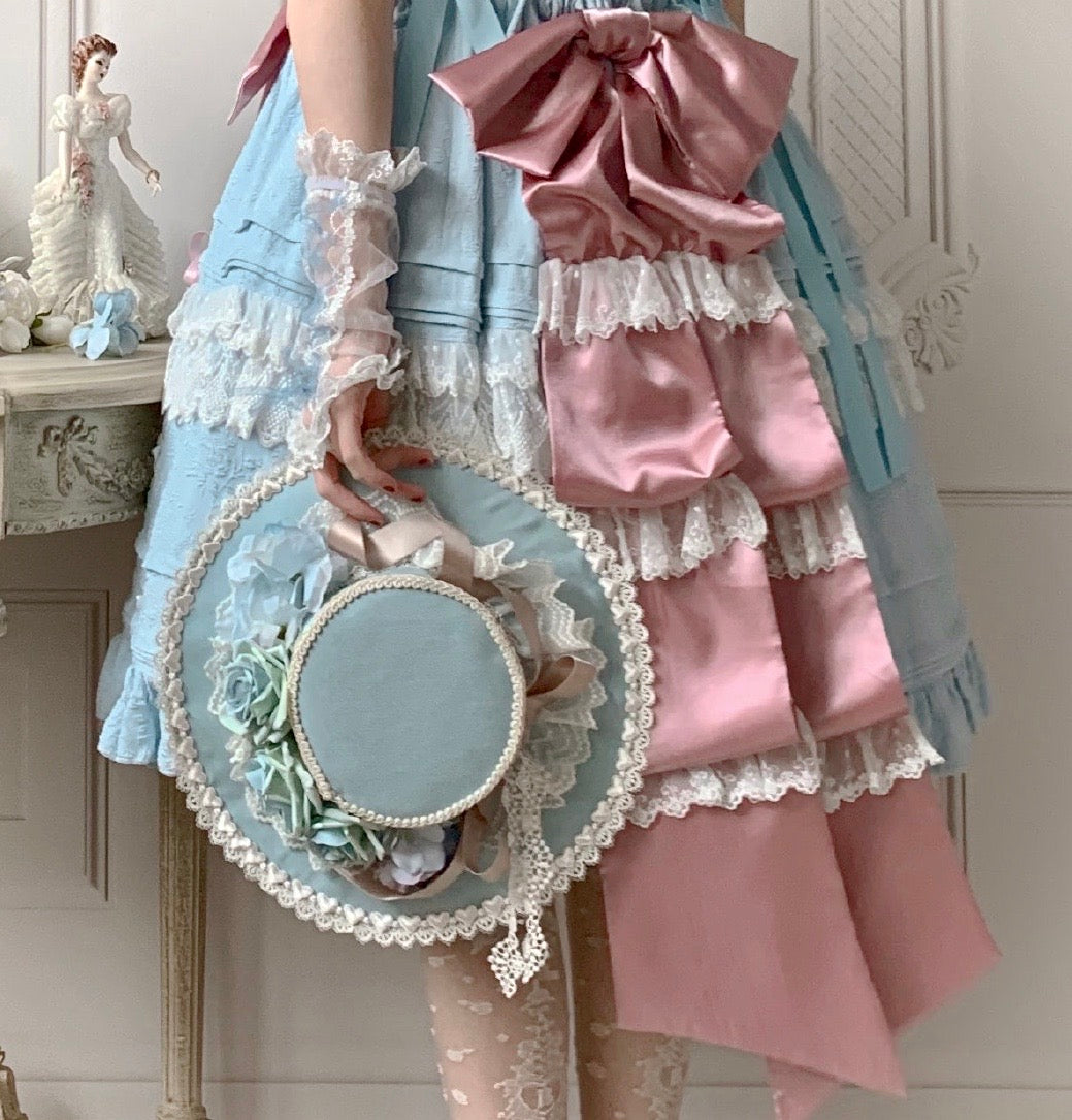 Lolita Fashion