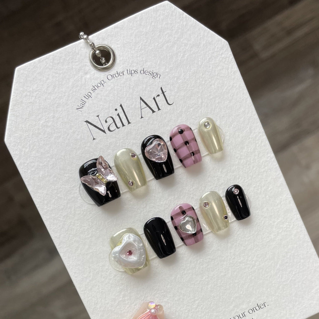 Get trendy with BlackPink Crystal sticky Nails Set - Nails available at Peiliee Shop. Grab yours for $11.50 today!