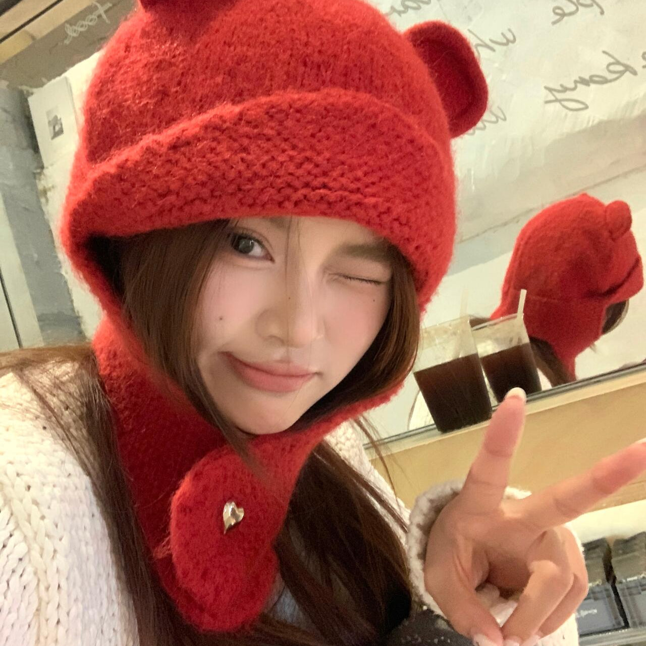 Get trendy with Christmas bear beanie with heart clip -  available at Peiliee Shop. Grab yours for $9.80 today!