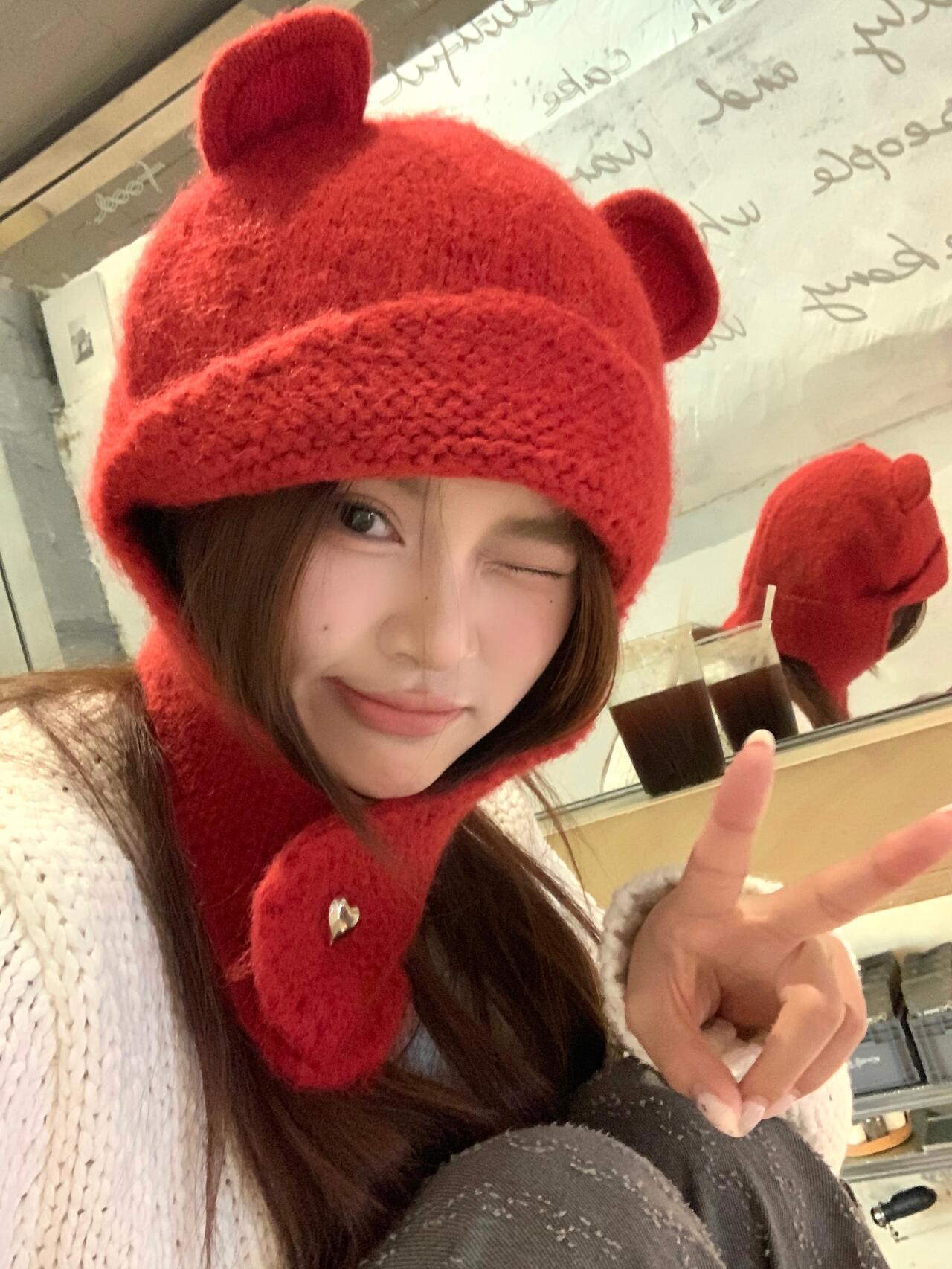 Get trendy with Christmas bear beanie with heart clip -  available at Peiliee Shop. Grab yours for $9.80 today!