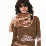 Peiliee Ribbon Deer Short Scarf