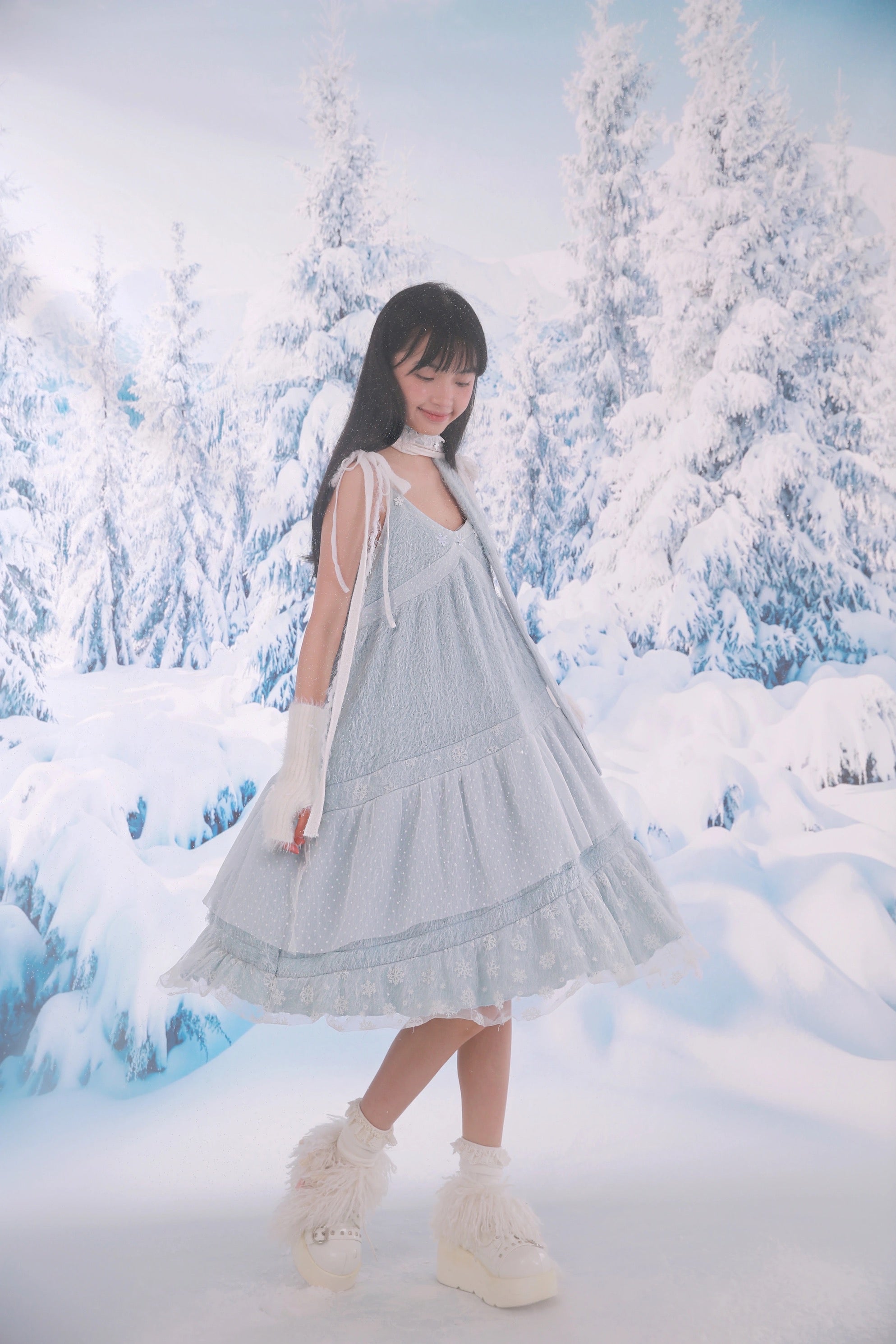 Get trendy with [Rose Island] Icy Snow Feather Dress -  available at Peiliee Shop. Grab yours for $57 today!