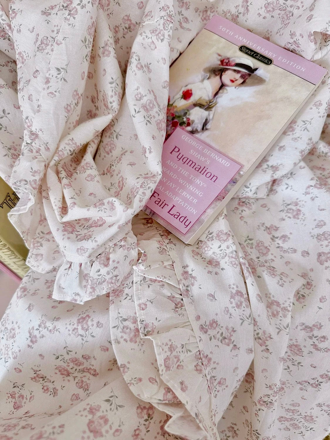 Get trendy with Sakura Dream Floral Yukata Morning Robe - Lingerie available at Peiliee Shop. Grab yours for $29.90 today!