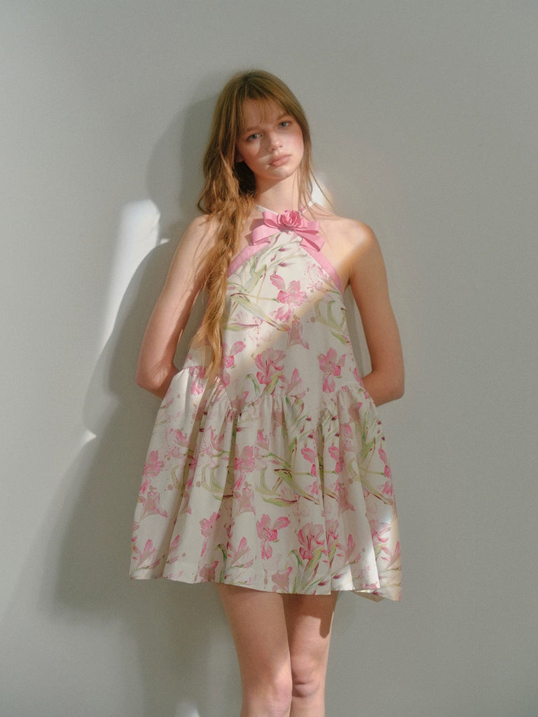 Get trendy with [UNOSA] Bloom Fairy Floral Slim Fit Mini Dress -  available at Peiliee Shop. Grab yours for $68.80 today!