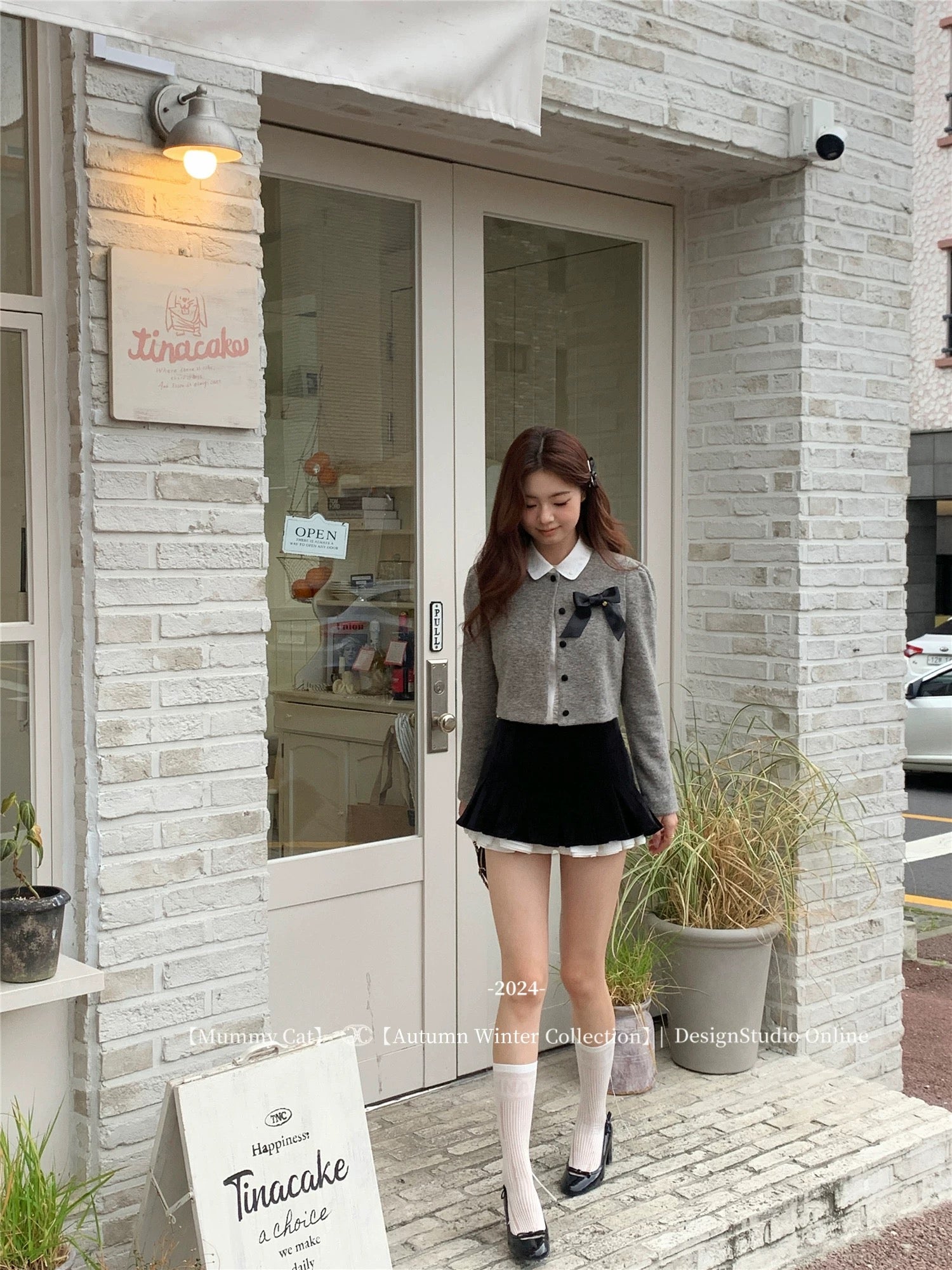 Get trendy with [Mummy Cat] Yoo-jin 유진 Ulzzang Girls Wool Blend Cardigan - Dress available at Peiliee Shop. Grab yours for $59.90 today!