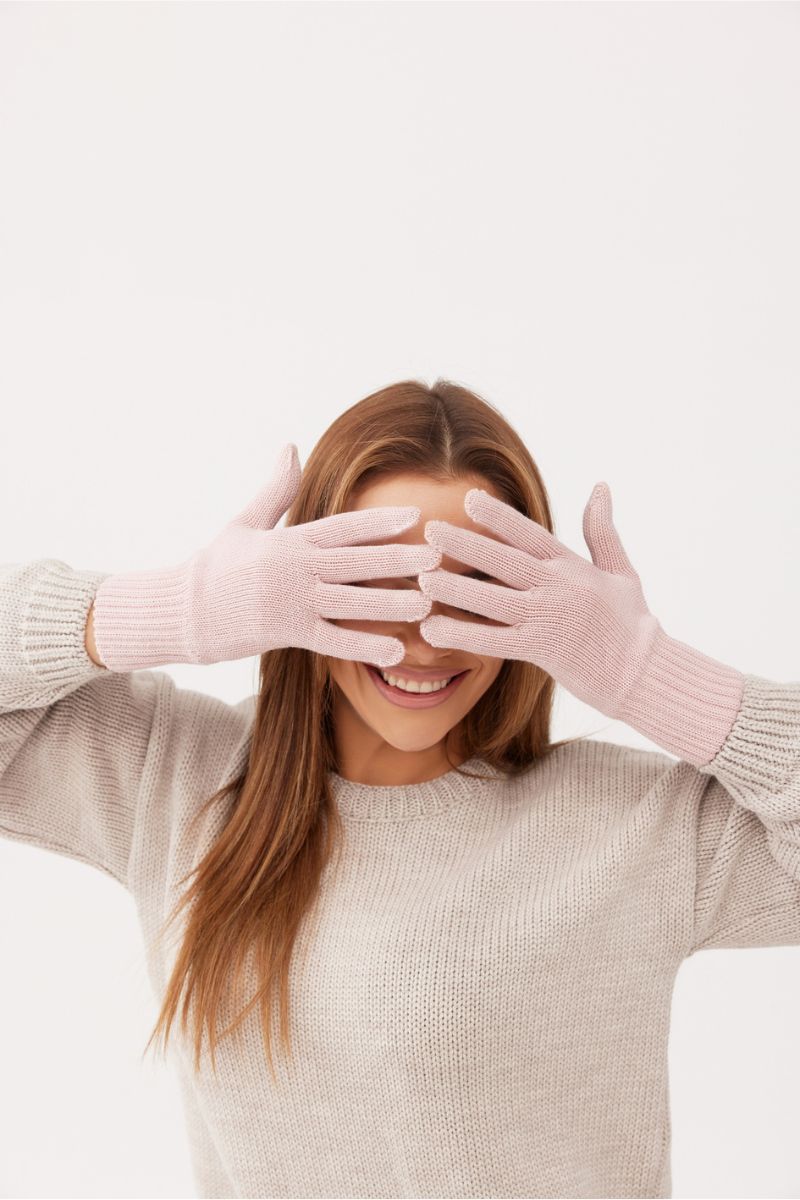 Get trendy with 100% Merino Wool Pastel Soft Gloves -  available at Peiliee Shop. Grab yours for $32 today!