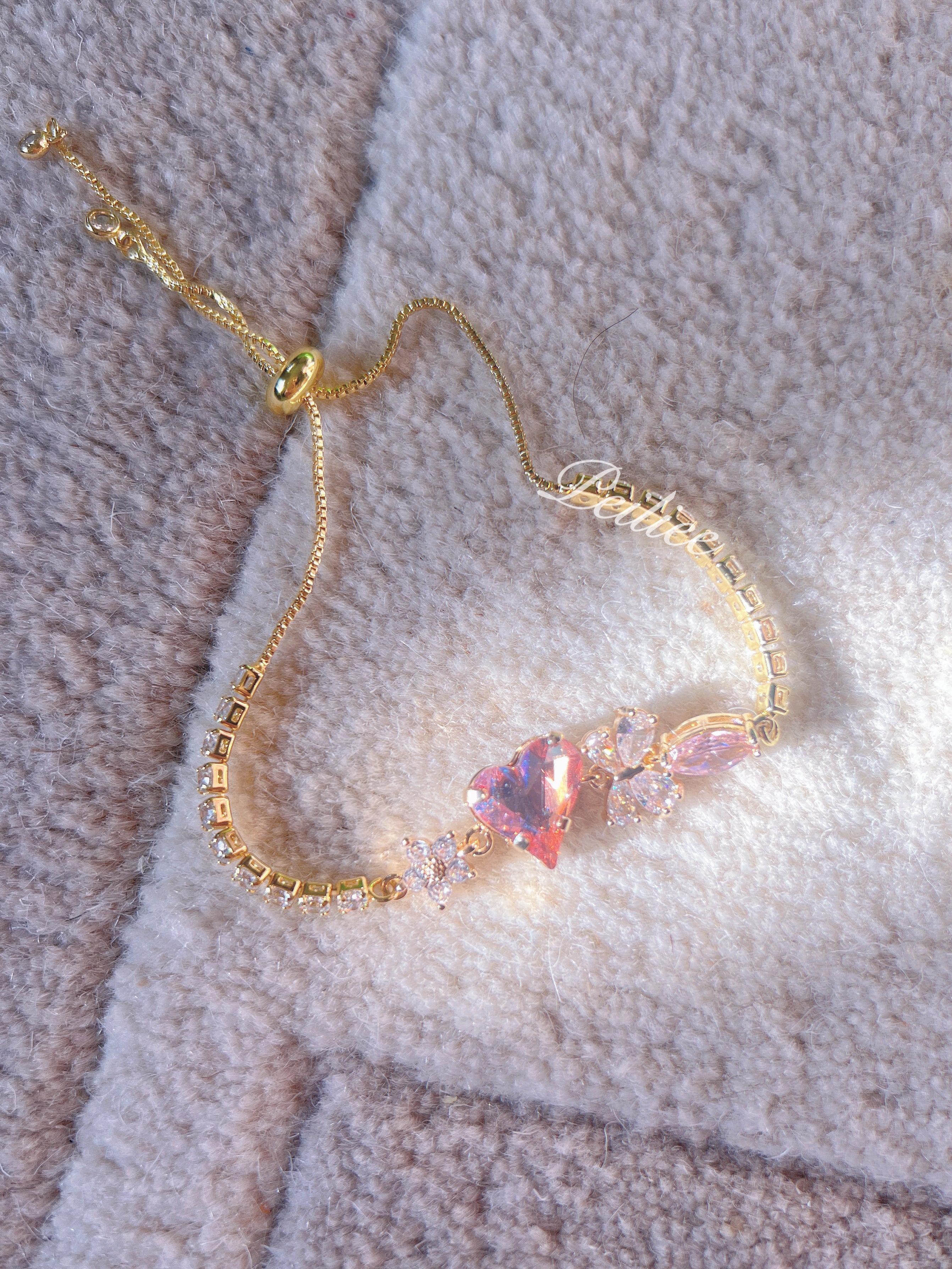 Get trendy with [Handmade] So peachy crystal heart bracelet -  available at Peiliee Shop. Grab yours for $19.90 today!