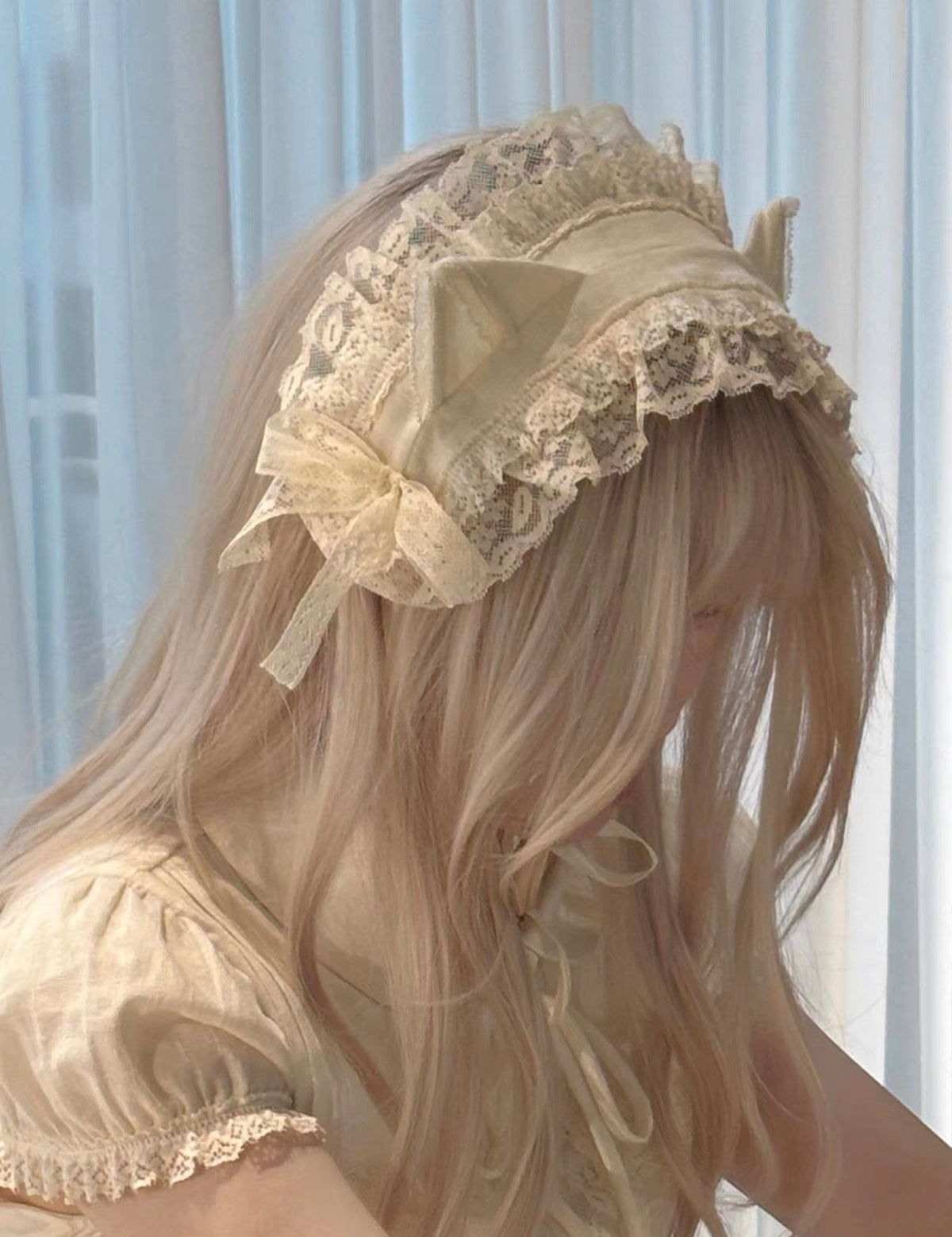 [Limited Edition] KittenClaw Beige Vintage Lace Cat Ear Headdress