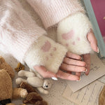 Get trendy with [Faux Fur] 5 Colors Sweet Kitty Paws-Pattern Gloves - Accessories available at Peiliee Shop. Grab yours for $9.90 today!