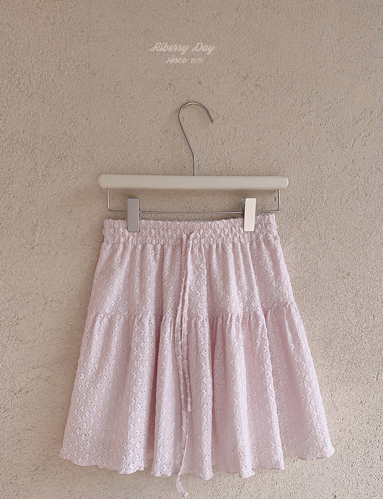 Get trendy with Sakura Aroma Heart Mini Skirt -  available at Peiliee Shop. Grab yours for $18 today!