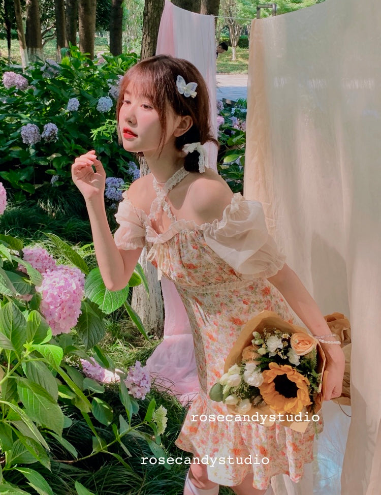 Get trendy with [SALE] Afternoon Garden floral mini dress - Dresses available at Peiliee Shop. Grab yours for $26.80 today!