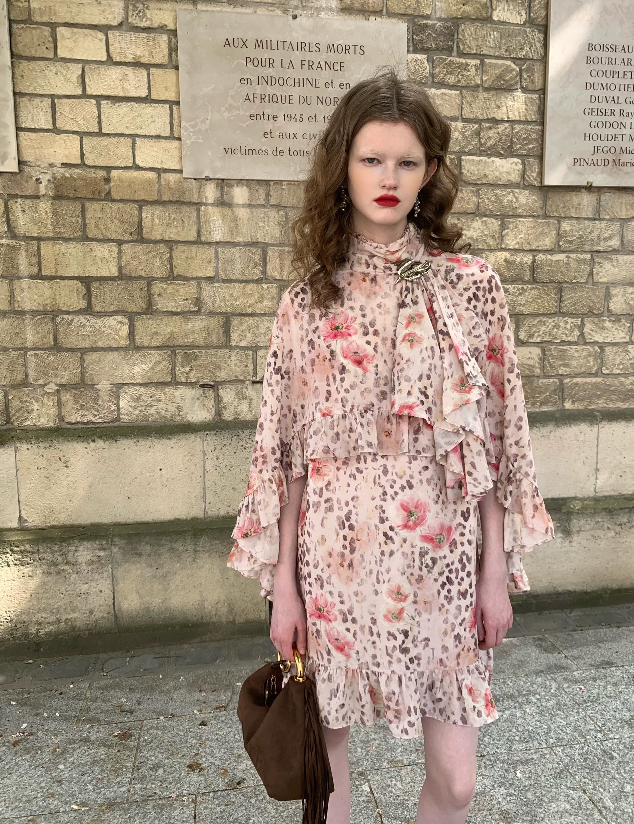 [SPOII UNOSA] Island Romance Linen Blend Leopard Floral Cape Dress