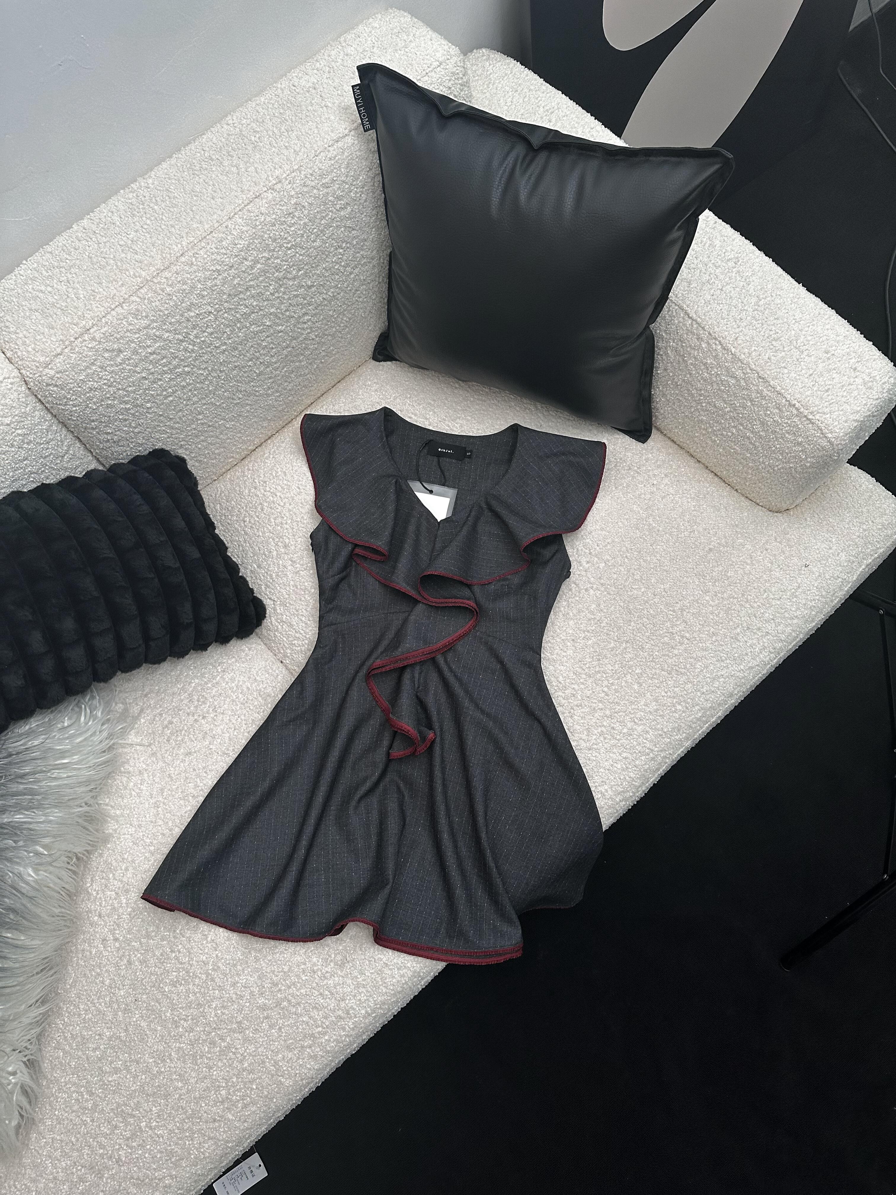 Get trendy with [Oth 24AW] Campus Chic My First Suit Mini Dress - Dress available at Peiliee Shop. Grab yours for $49.90 today!