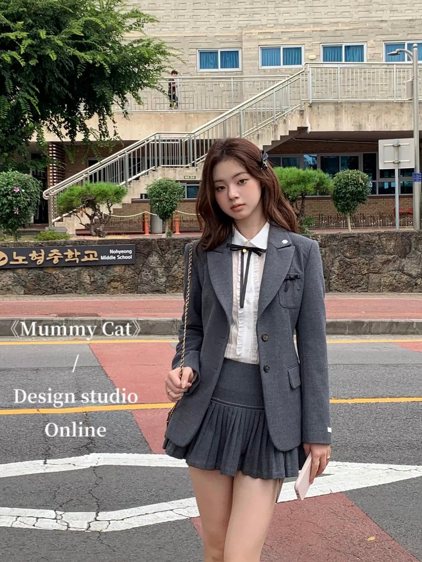 Get trendy with [Mummy Cat] The Heirs 상속자들 Sangsokjadeul School Girl Suits Set - Skirt Suits available at Peiliee Shop. Grab yours for $49.90 today!