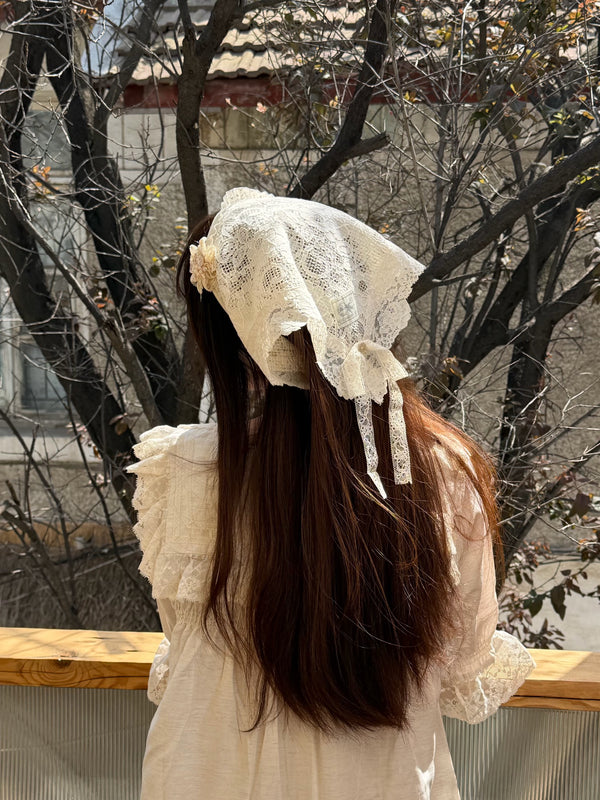 PacificPosition Antique Lace Triangle Kerchief Headscarf
