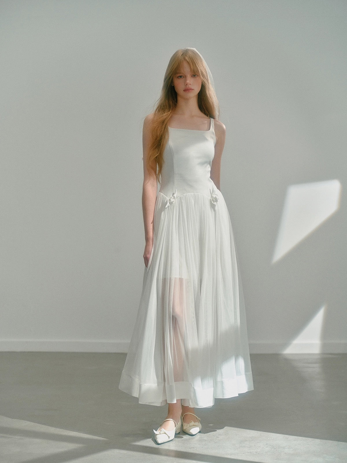 Get trendy with [UNOSA] Twillight Fairytale Romantic Bridal Midi Dress -  available at Peiliee Shop. Grab yours for $76 today!