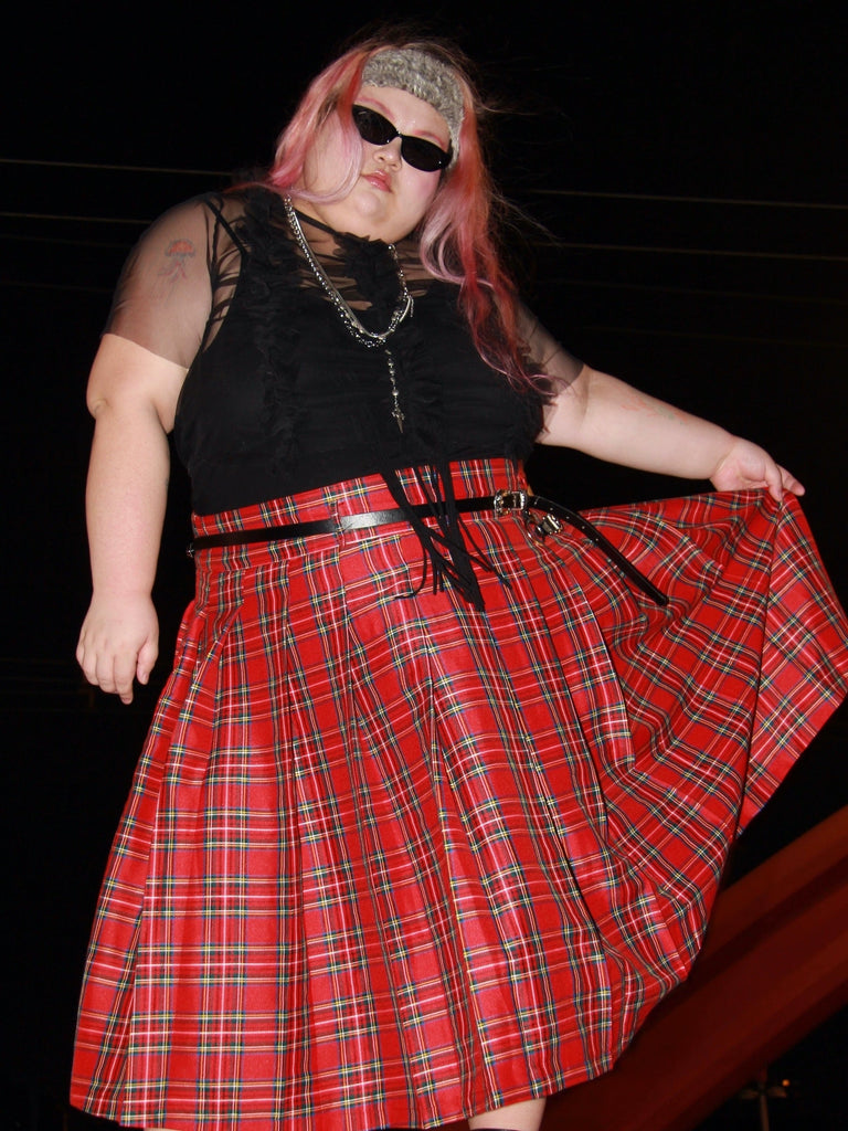 [Curve Beauty] Red Punk Plaid Skirt - Premium Curve from Lan Studio - Just $28.50! Shop now at Peiliee Shop