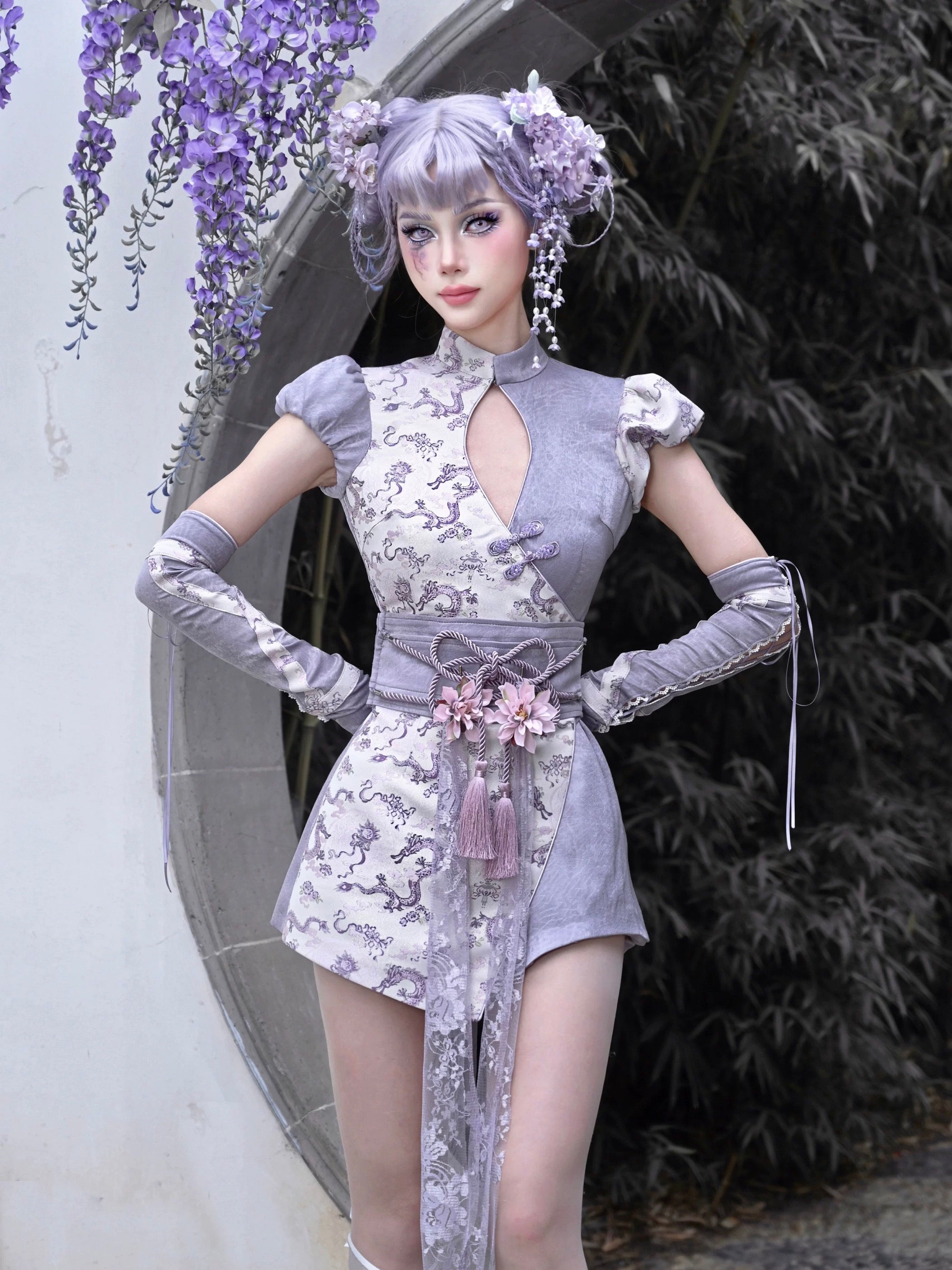 Get trendy with [Blood Supply] Dragon Wisteria Lolita Fashion Flower Belt - Accessories available at Peiliee Shop. Grab yours for $35 today!