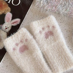 Get trendy with [Faux Fur] 5 Colors Sweet Kitty Paws-Pattern Gloves - Accessories available at Peiliee Shop. Grab yours for $9.90 today!