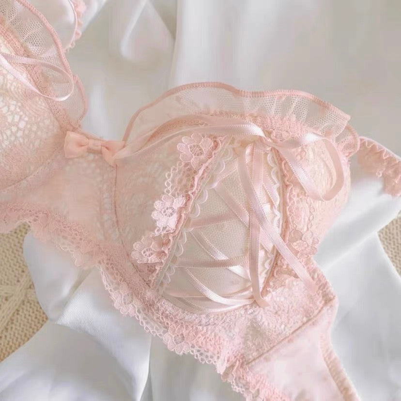 Get trendy with Rose Girl Lace Bra -  available at Peiliee Shop. Grab yours for $15 today!