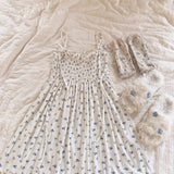 Get trendy with Juliet Angel Floral Dress -  available at Peiliee Shop. Grab yours for $19.90 today!