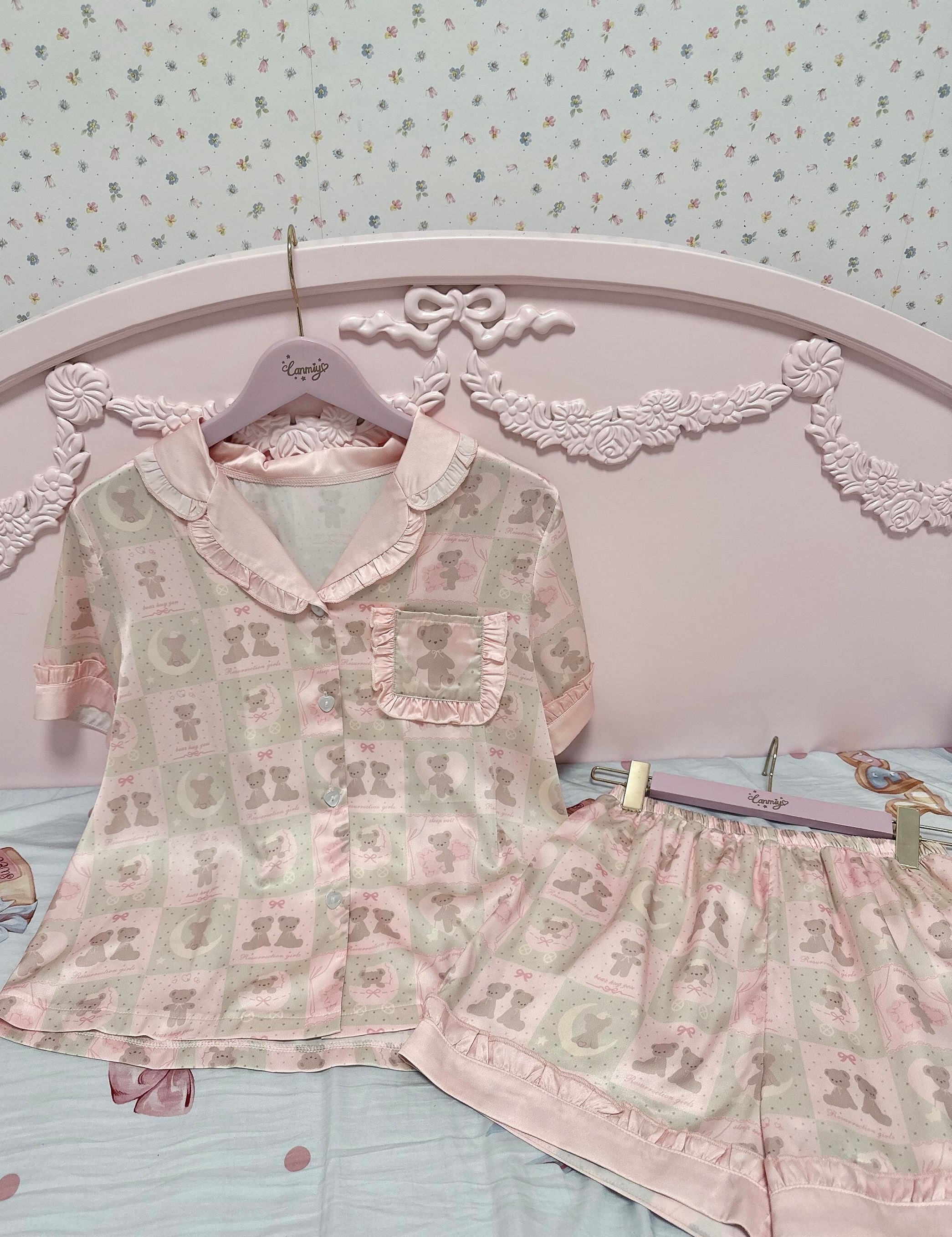 Bear Pajamas Party Summer Sleepwear Set with top and shorts
