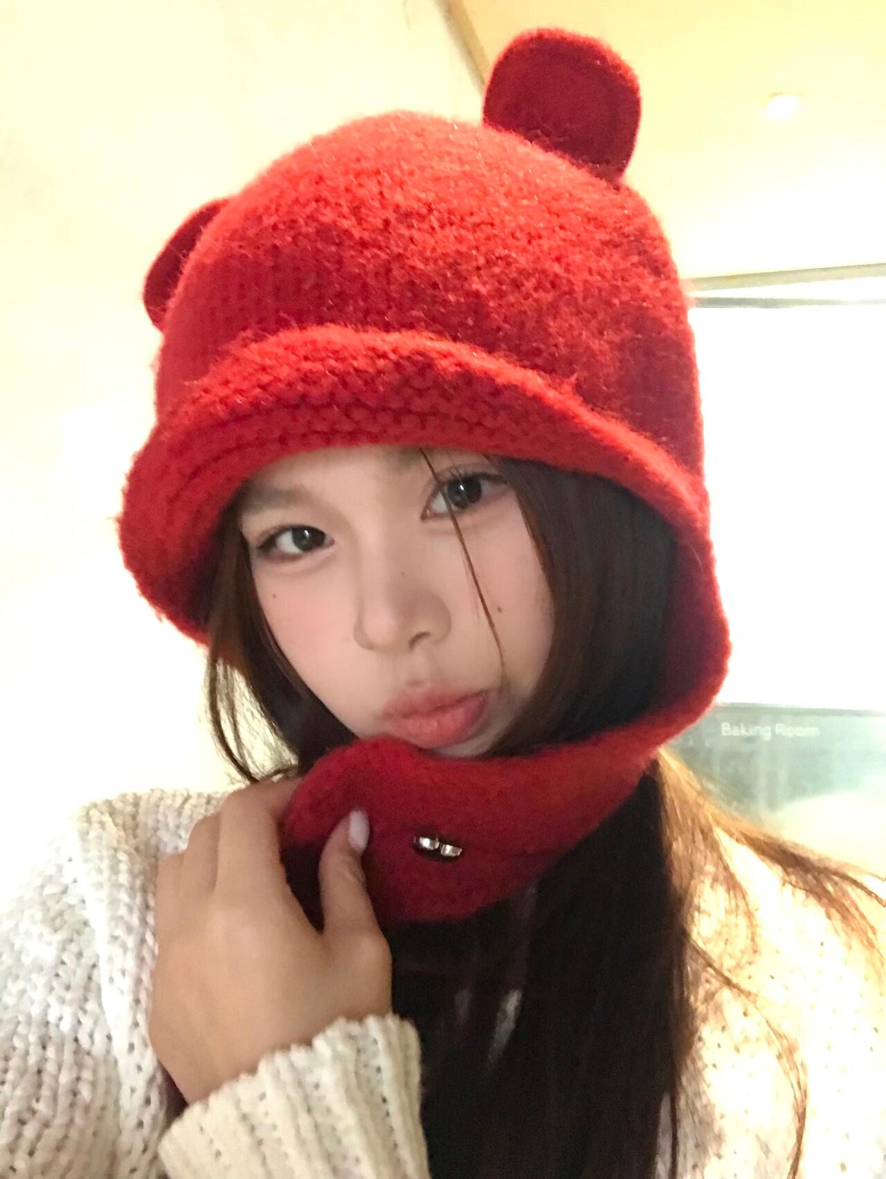 Get trendy with Christmas bear beanie with heart clip -  available at Peiliee Shop. Grab yours for $9.80 today!