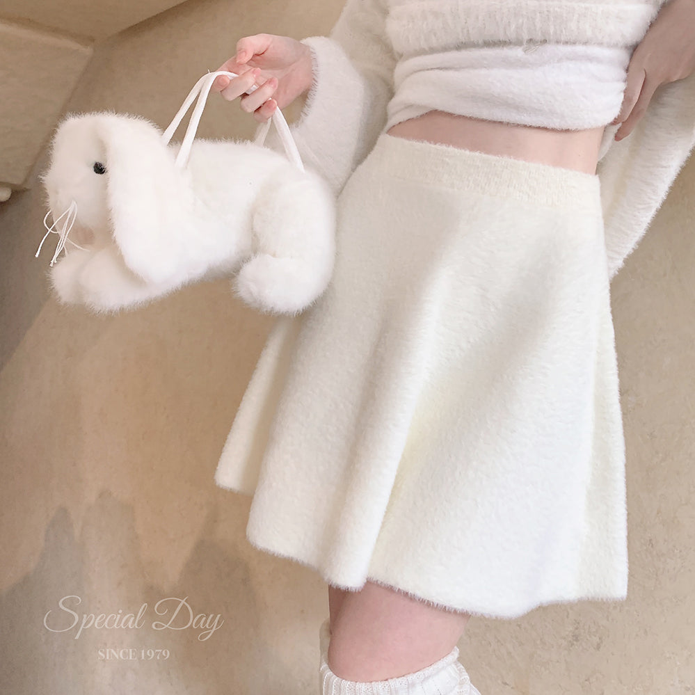 Get trendy with Soft bunny faux fur skirt -  available at Peiliee Shop. Grab yours for $19 today!