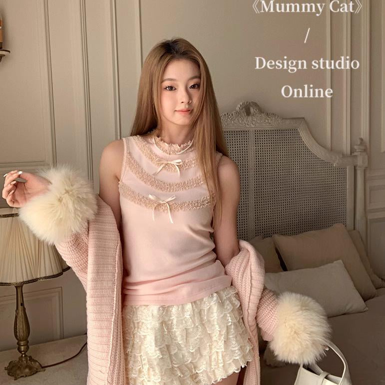 Get trendy with [Mummy Cat] Roseate Dream Cardigan Set - Cardigan available at Peiliee Shop. Grab yours for $46 today!