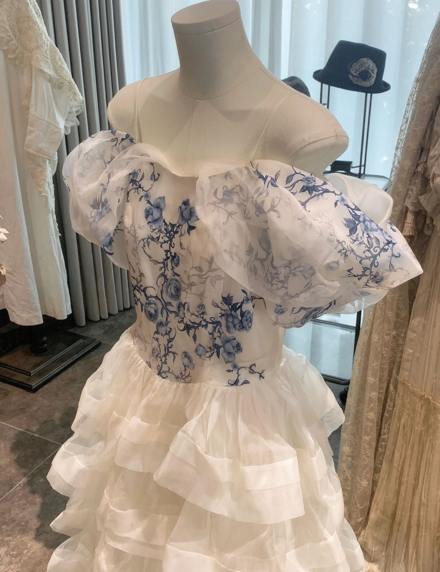 Get trendy with [Haute couture] La Fille De Porcelaine Wedding Dress New Vintage Dress Handmade By Ankin -  available at Peiliee Shop. Grab yours for $499 today!