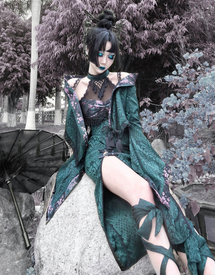 Get trendy with Evil Snake Wide Sleeves Kimono Style Dress Set - Dresses available at Peiliee Shop. Grab yours for $44.75 today!