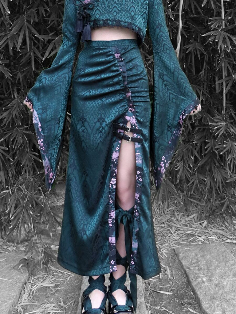 Get trendy with Evil Snake Wide Sleeves Kimono Style Dress Set - Dresses available at Peiliee Shop. Grab yours for $44.75 today!