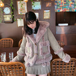 Get trendy with All I want for Christmas is you - faux fur skirt -  available at Peiliee Shop. Grab yours for $25 today!