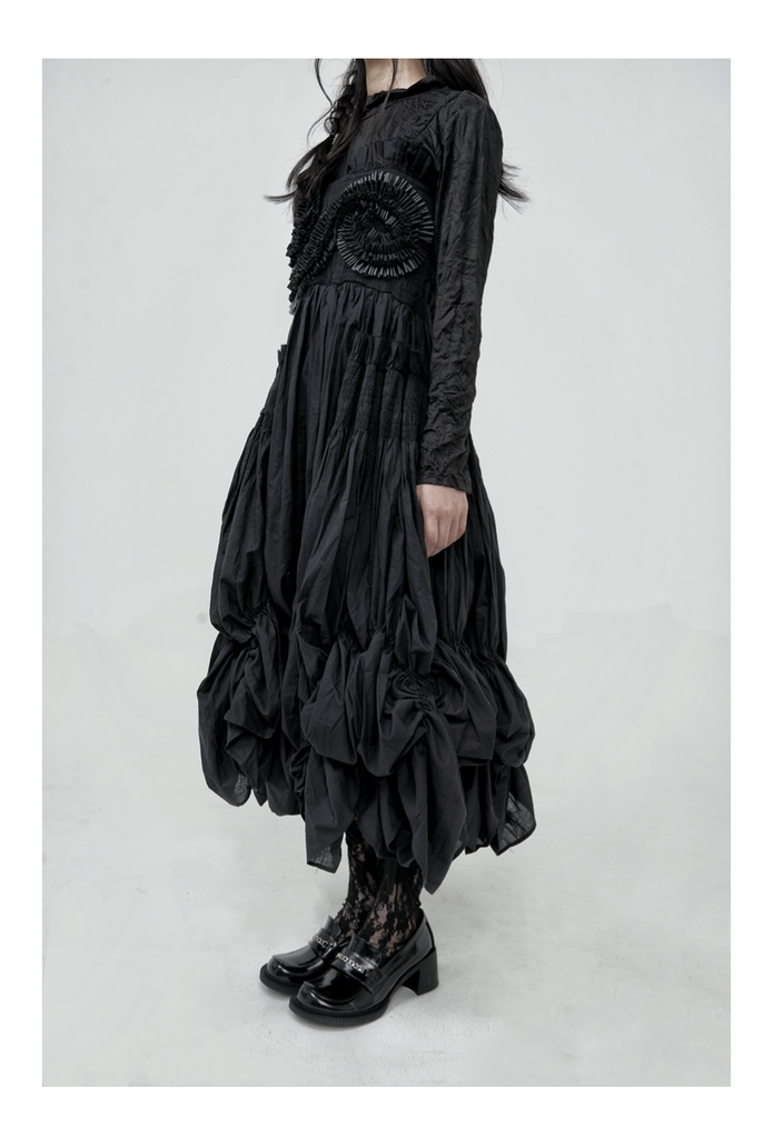 Get trendy with [Runway Couture] The Dark Bridal Dress -  available at Peiliee Shop. Grab yours for $500 today!