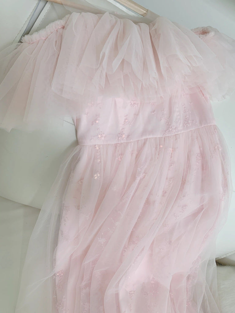 Get trendy with [Couture] Sakura Romance Pink Bridal Dress -  available at Peiliee Shop. Grab yours for $139.90 today!