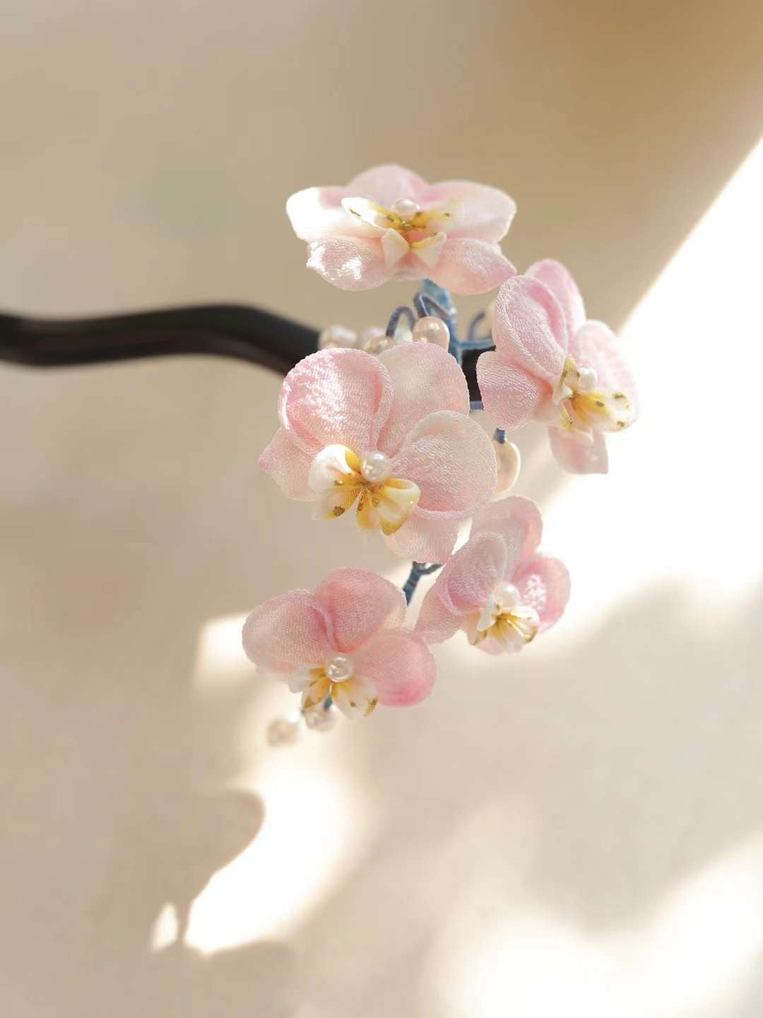 Get trendy with [Handmade] Japanese Silk Flower Hairpin -  available at Peiliee Shop. Grab yours for $138 today!