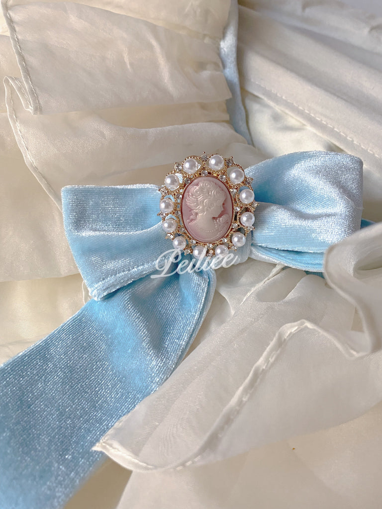 [From Sweden] Princess Daisy Pearl Brooch - Premium Brooches & Lapel Pins from Peiliee Shop - Just $12.00! Shop now at Peiliee Shop