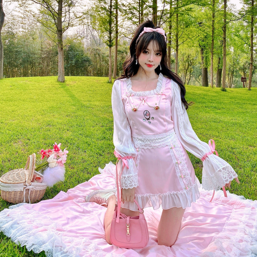 Get trendy with [SALE] Rose Amour Princess Dress set -  available at Peiliee Shop. Grab yours for $69.90 today!