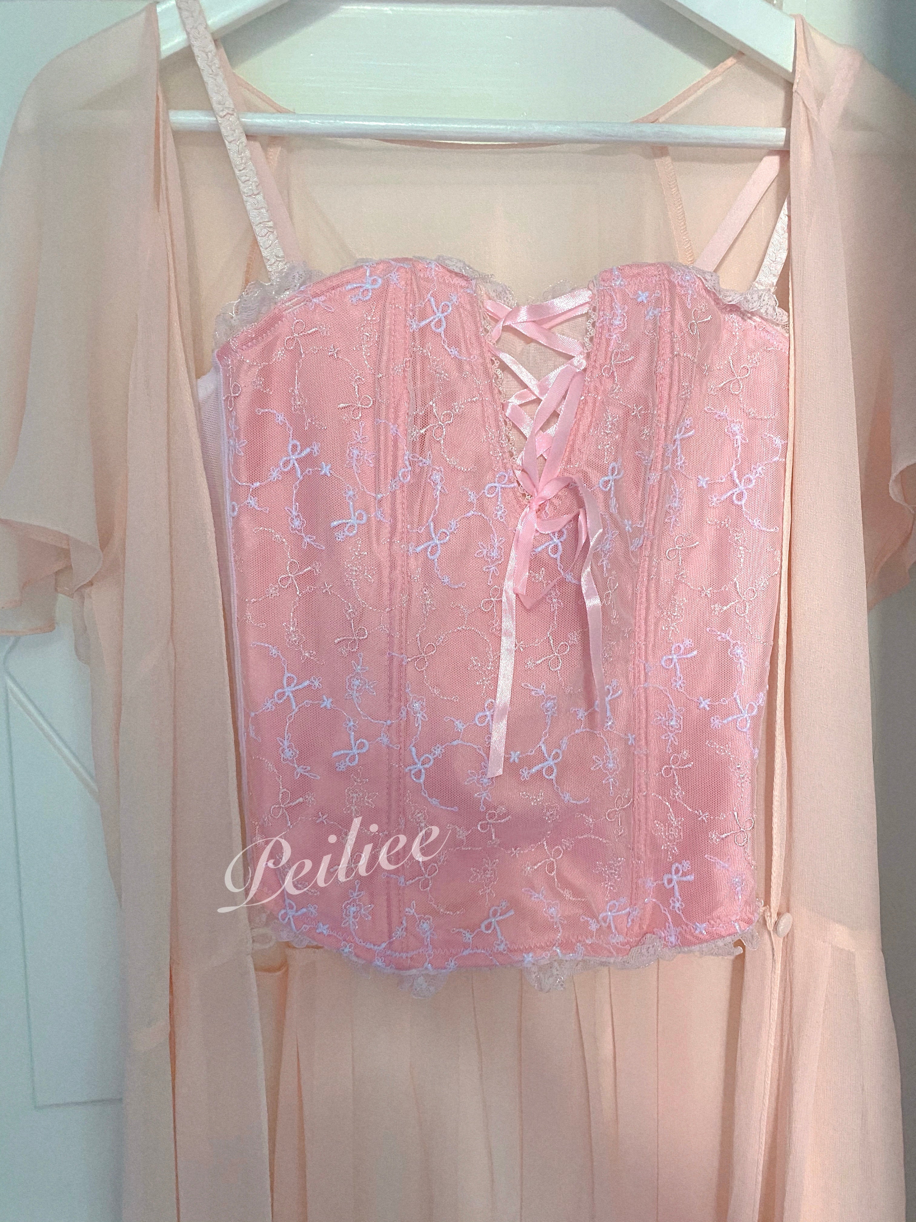 Get trendy with [Only 1 Made] Cottage Rose Corset -  available at Peiliee Shop. Grab yours for $55 today!
