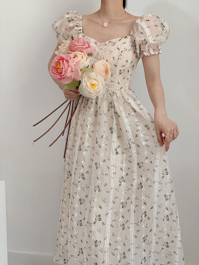 Walking in the garden floral dress - Premium Dresses from Vintage Inspired - Just $28.00! Shop now at Peiliee Shop