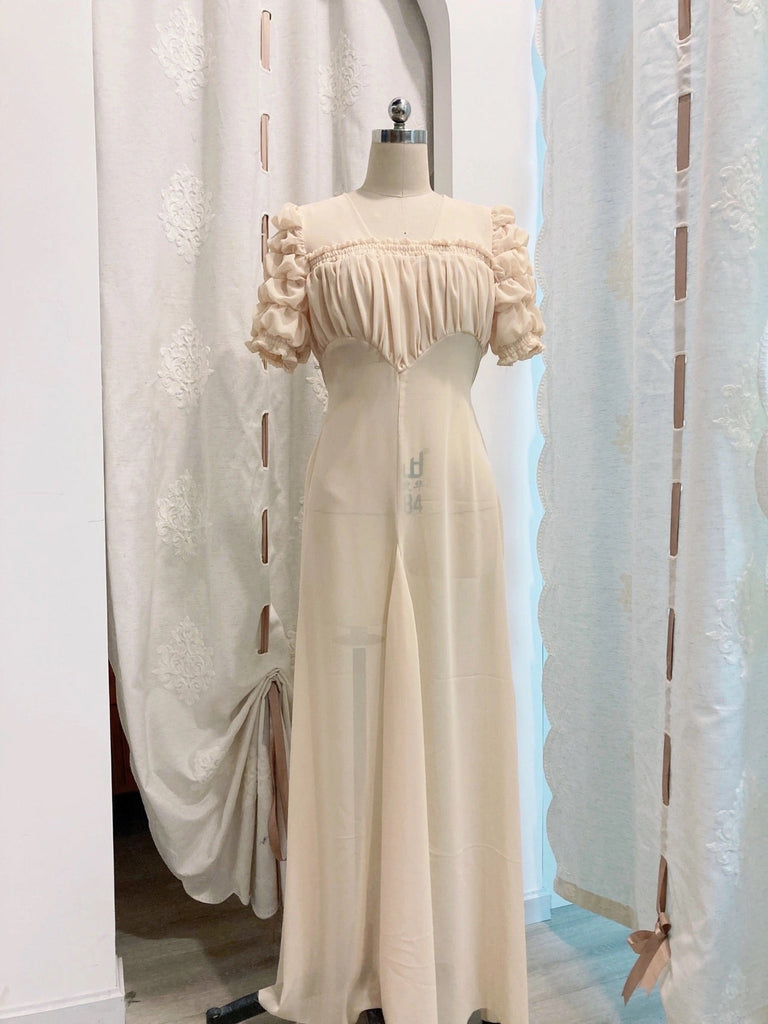 Get trendy with [Customized] Swan Angel Vintage Gown Dress - Dress available at Peiliee Shop. Grab yours for $95 today!