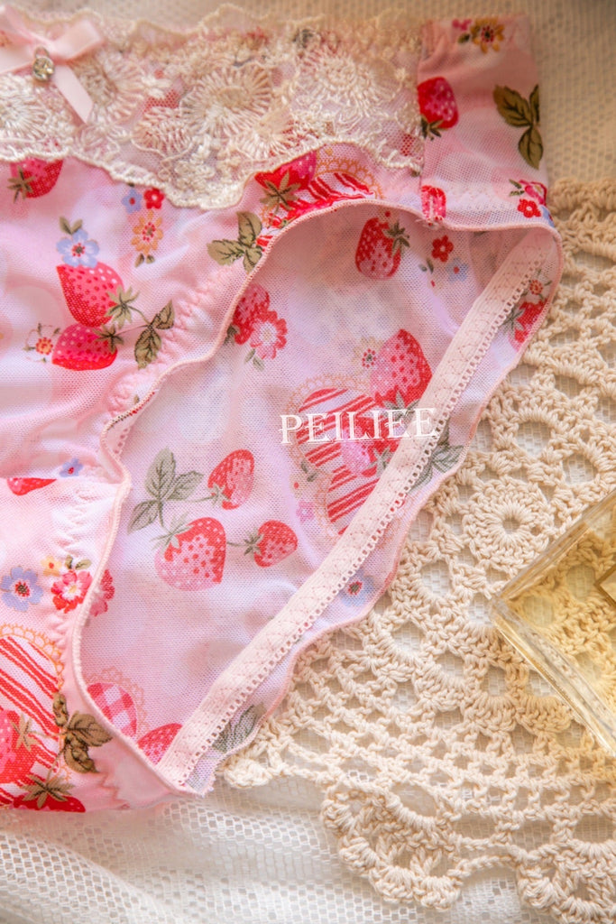 [Product photo] Strawberry Garden Bra Set - Premium  from Miss KIKI - Just $49.90! Shop now at Peiliee Shop