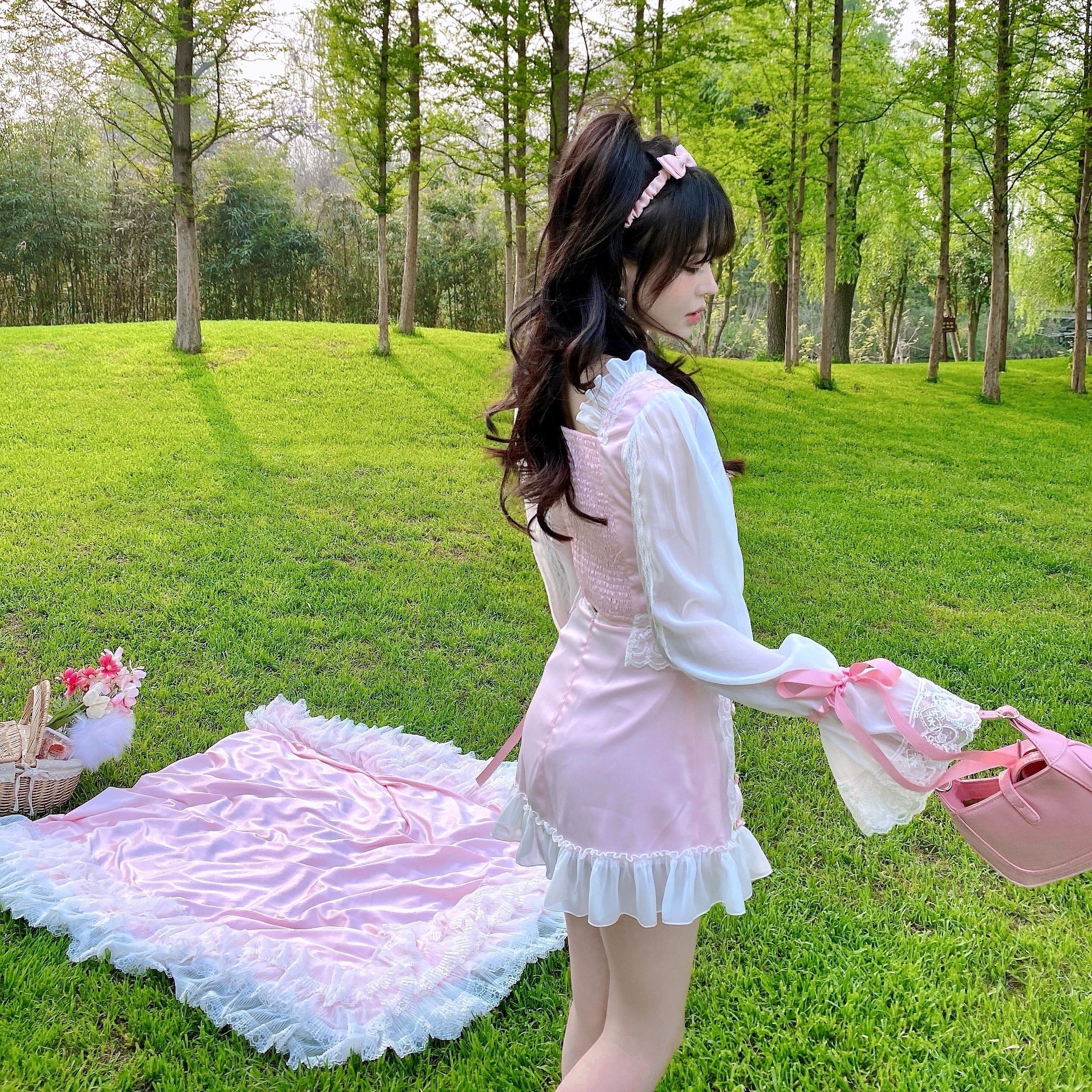 Get trendy with [SALE] Rose Amour Princess Dress set -  available at Peiliee Shop. Grab yours for $65 today!