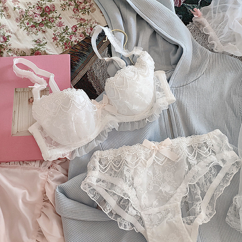 Get trendy with Angel Ribbon for stars and roses Bra Set - lingerie available at Peiliee Shop. Grab yours for $26 today!